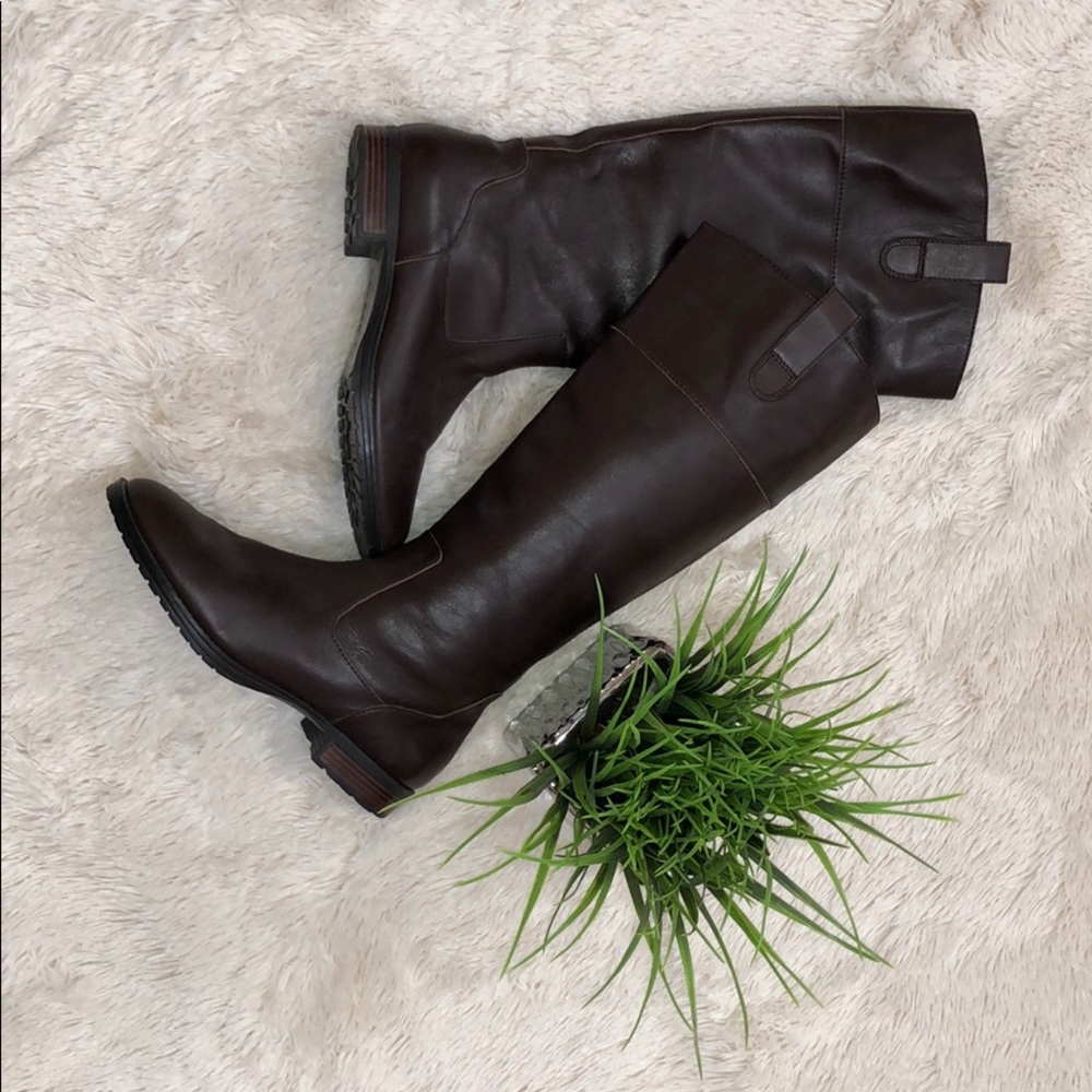 Boots!